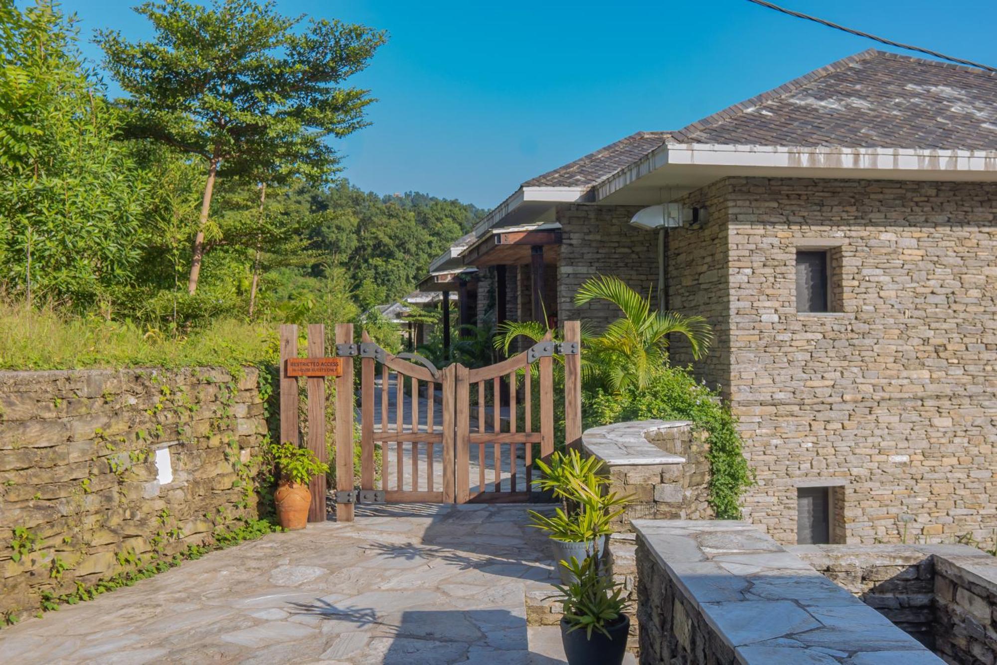 Dorje'S Resort And Spa Pokhara Exterior foto